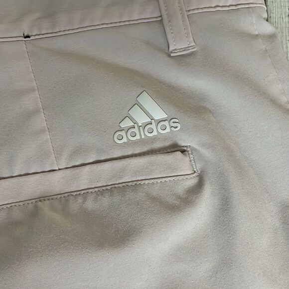 Adidas Lightweight Stretchy Golf Shorts Lilac Lavender size 36 - Picture 4 of 5